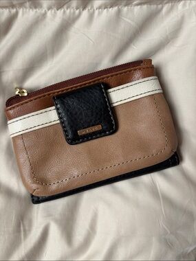 Relic Women's Tricolor Leather Card Wallet Zip Snap Tan Black White Great Condit